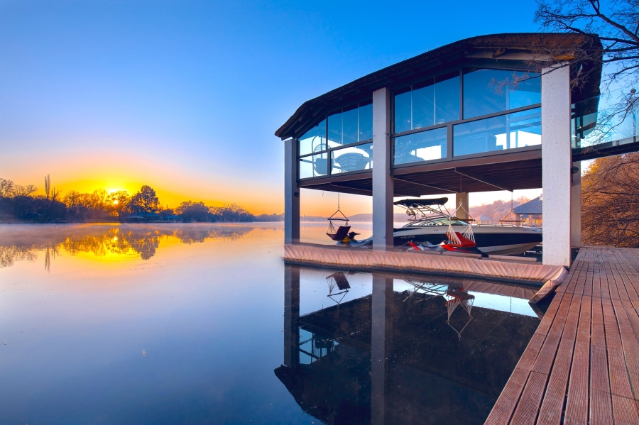 4 Bedroom Property for Sale in Boschenvaal River Front Lodges Free State